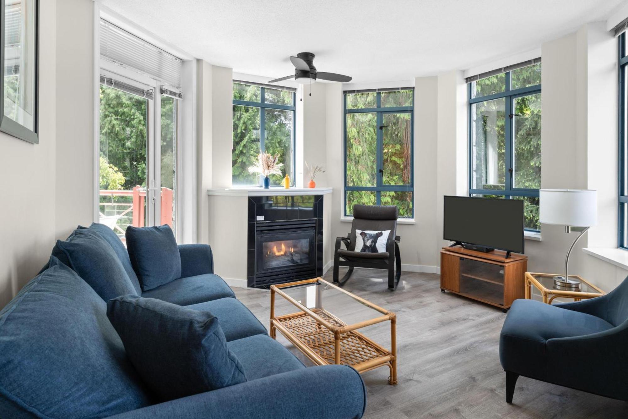 Alpenglow Lodge Bear Wonder One Bedroom By Mva Whistler Exterior foto